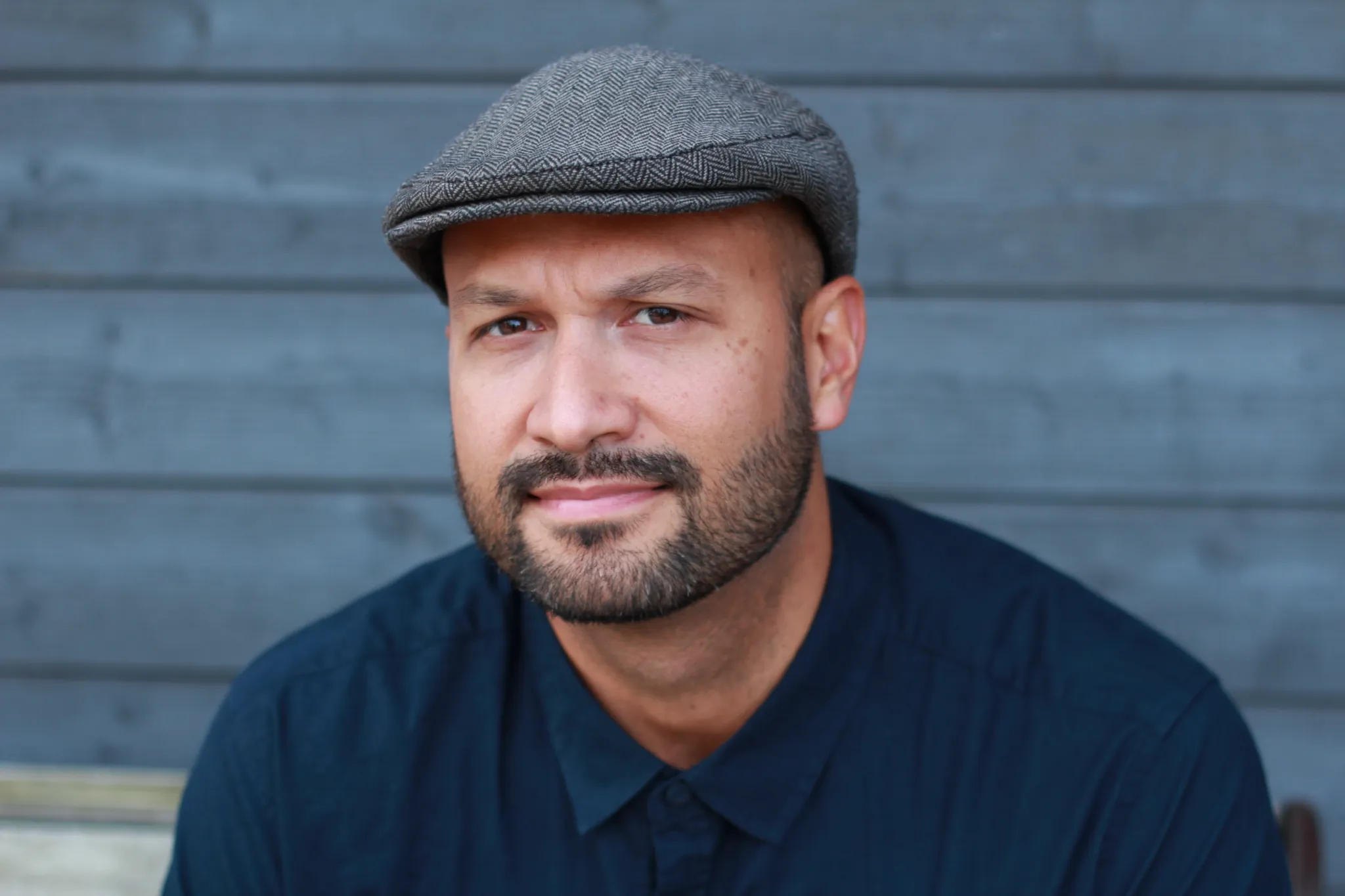 Rafael Sontaya Ihlefeldt, Beziehungstherapeut, Portrait